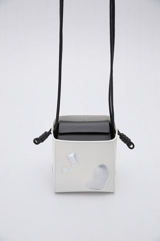 Adolescence Revolution | Cube Shoulder Bag | White - Pret A Mode - 1