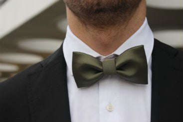 Elegant green Bow tie - Pret A Mode